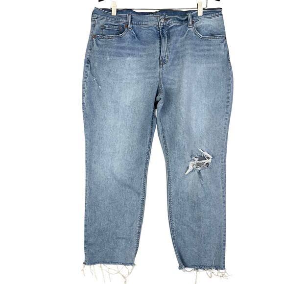 Old Navy Denim - Old Navy Mid Rise Boyfriend Jeans Distressed Women Size 16